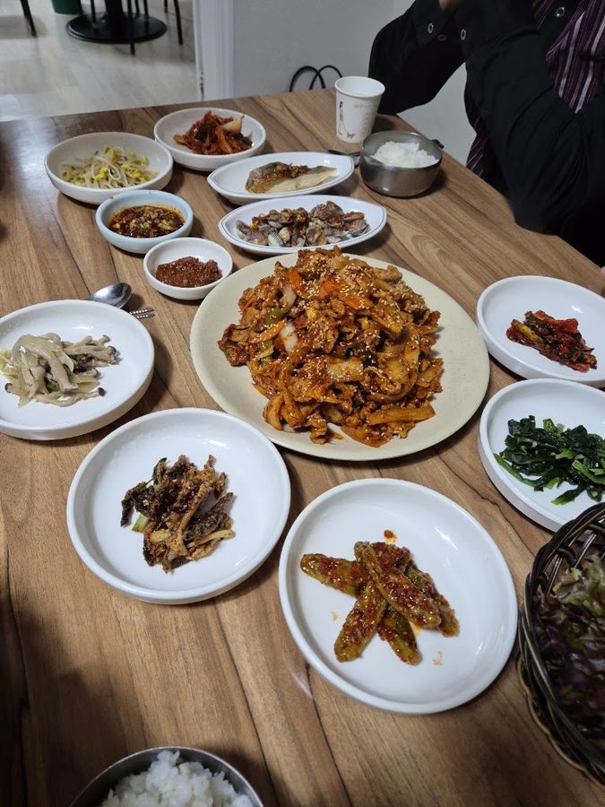 옛고향식당