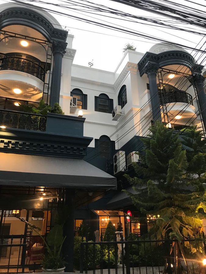 The Yard Hostel Bangkok