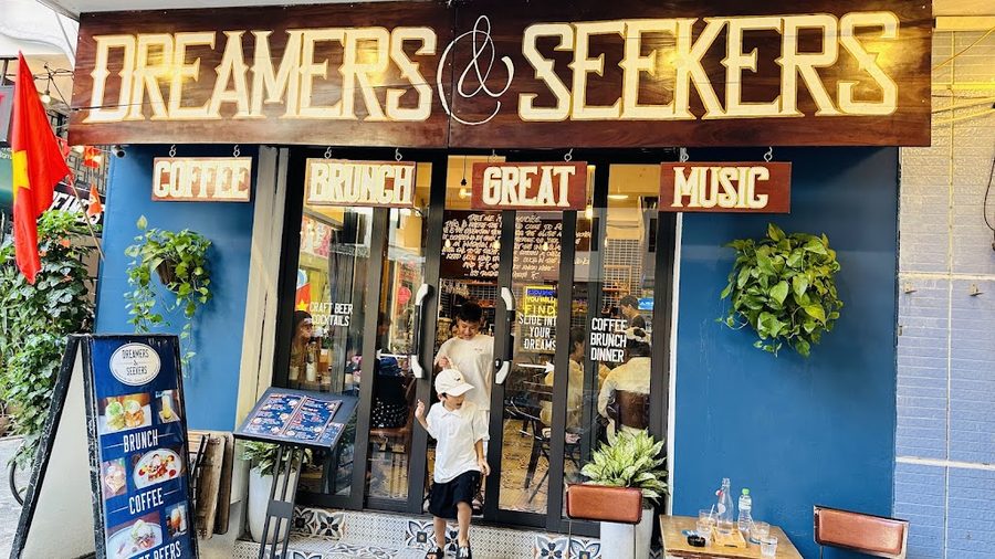 Dreamers & Seekers