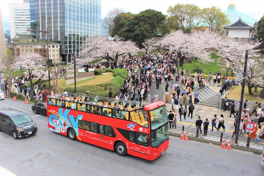 Sky Bus Tokyo Marunouchi Ticket Counter