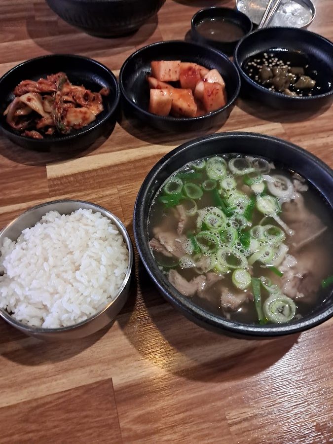 李舜臣牛骨湯飯
