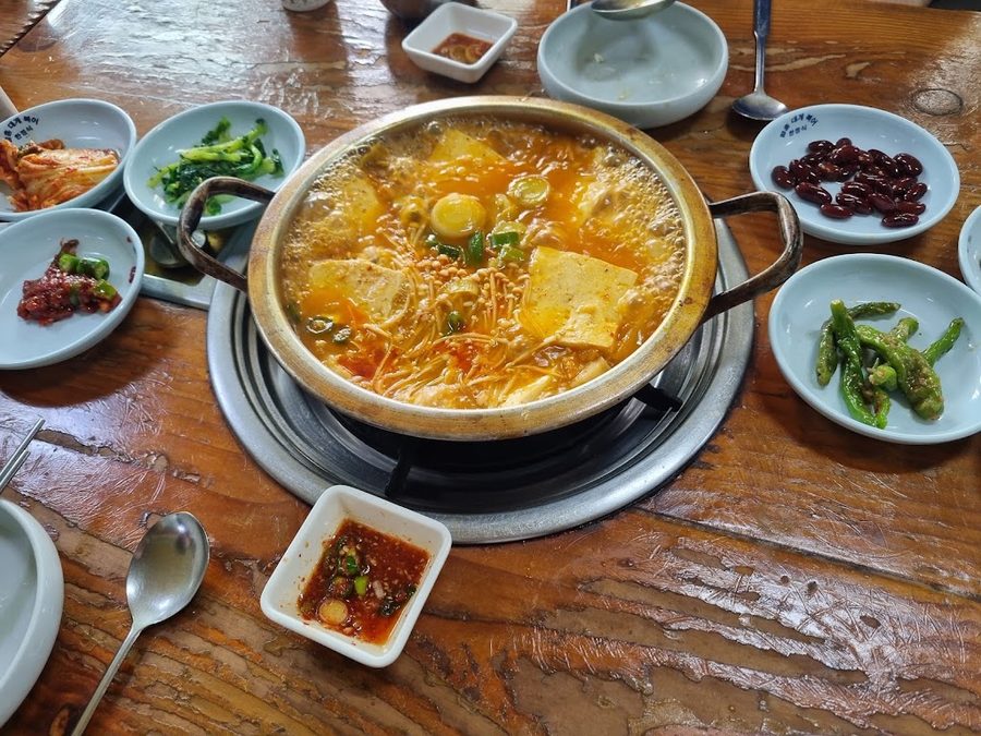 금장손두부집