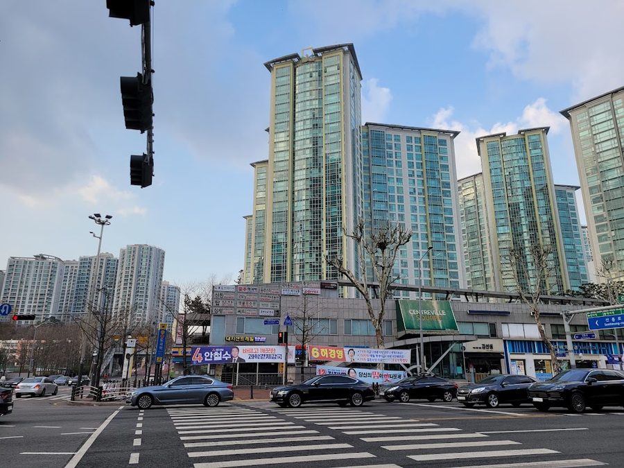 Daechi Dongbu Centreville Apartments