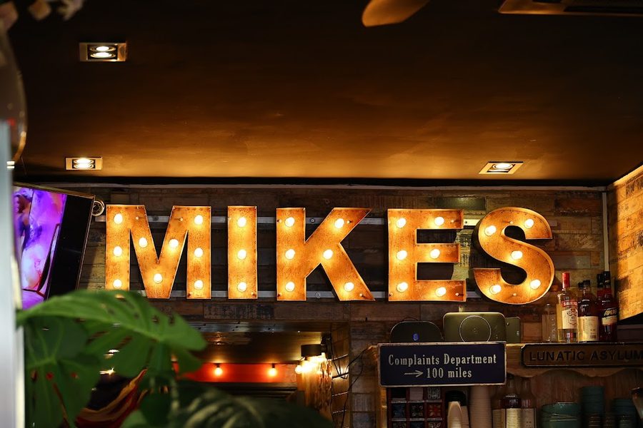 Mike's Cafe