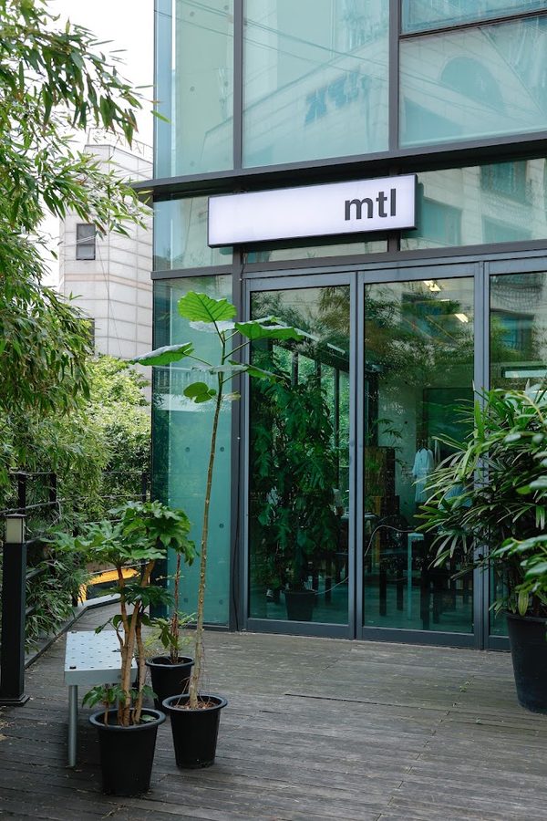 mtl cafe & bakery Hyochang