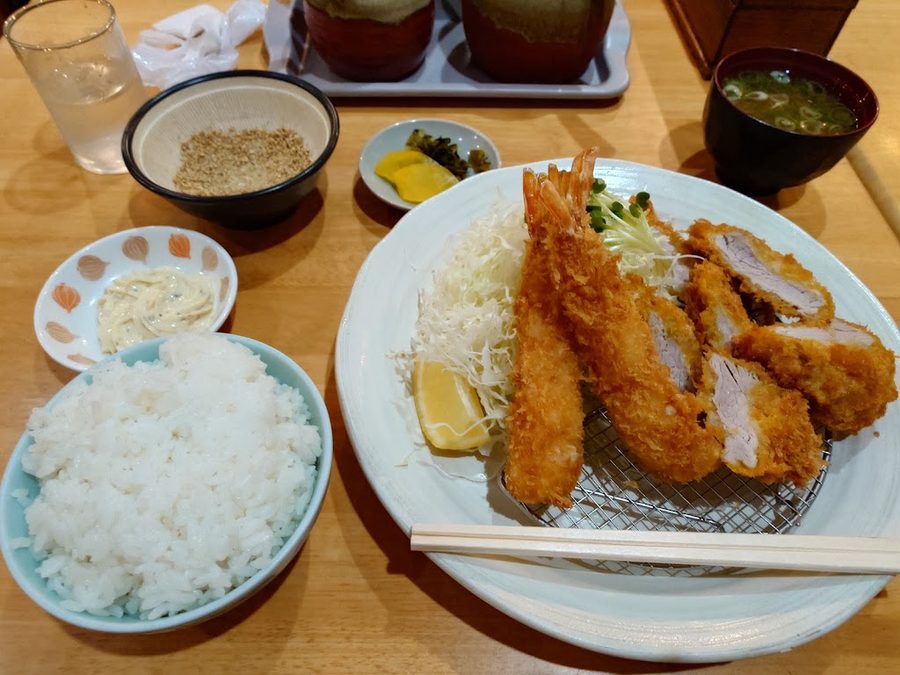 とんかつ 直豚（なおかつ）