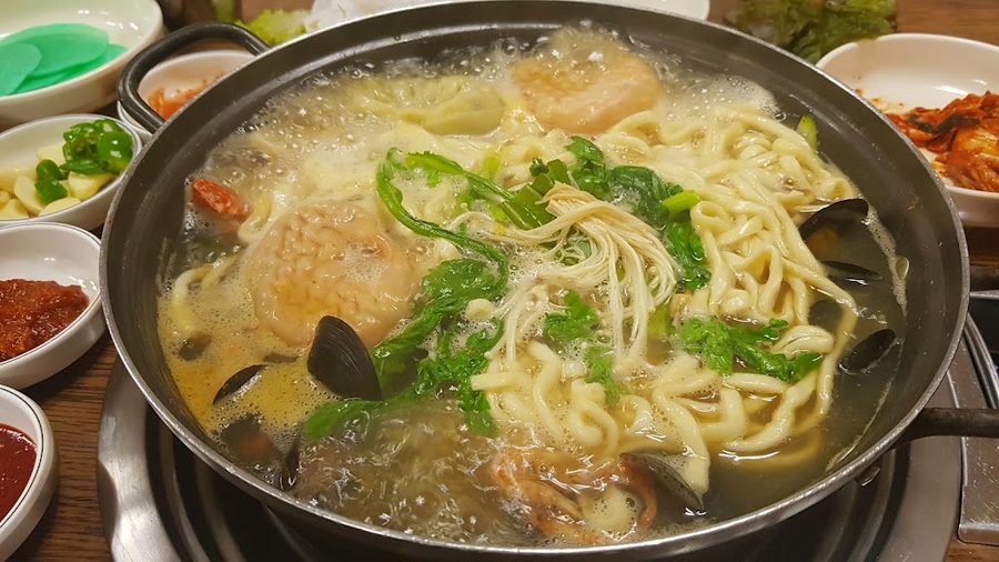별난냉면해물칼국수