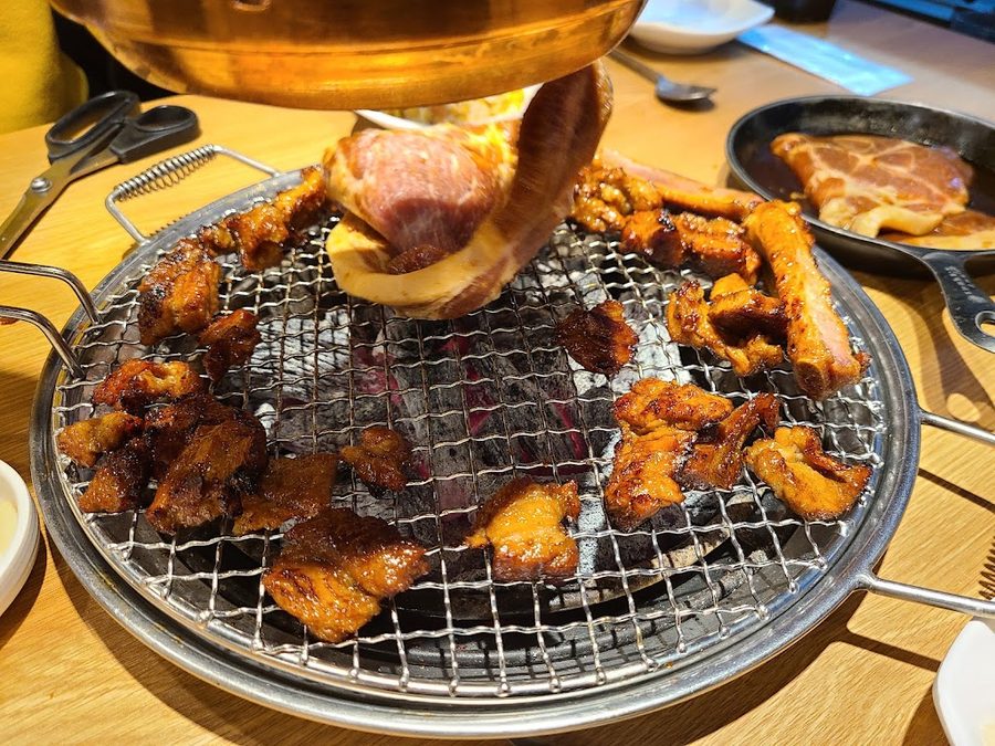 명륜진사갈비 수원광교점