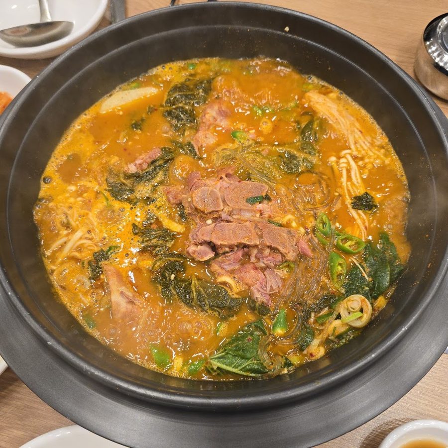 Nuri村馬鈴薯排骨湯 鶴章店