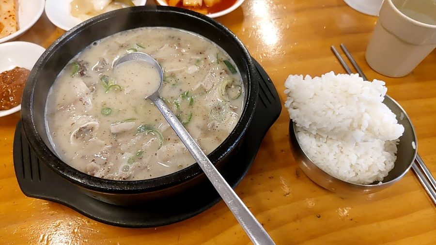 토종순대국