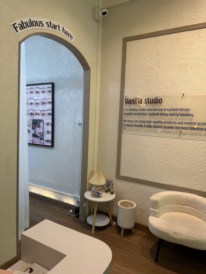 Vanilla brows & lashes studio - Ari