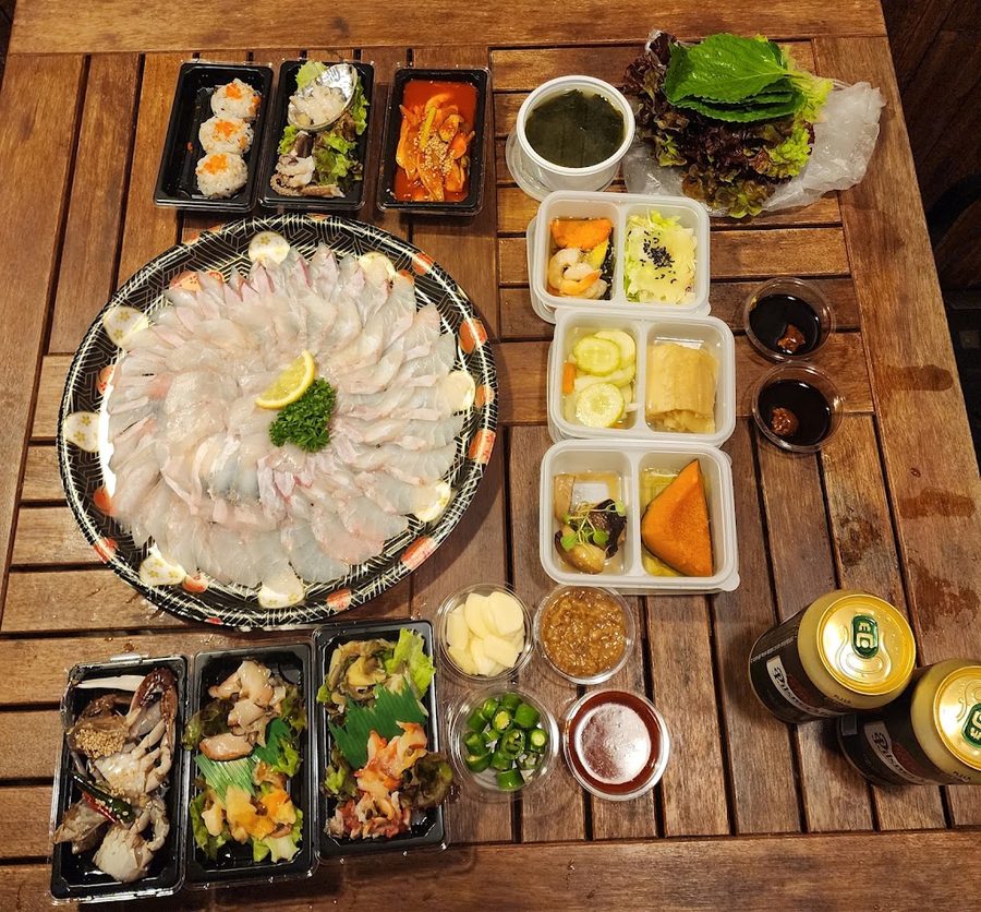 展望台生魚片店