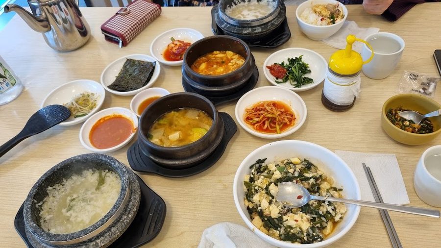 金氏家石鍋飯嫩豆腐