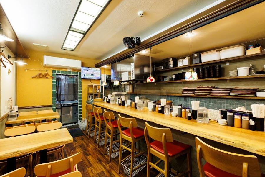 とんかつ ニューベイブ 本店