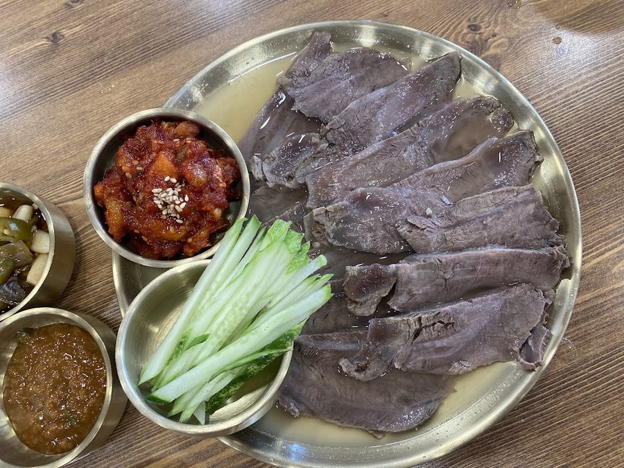 Yangban Daek Hamheung Naengmyeon