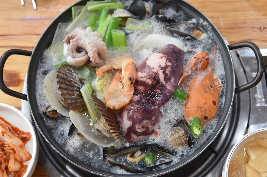 Haemurwangchangkalguksu