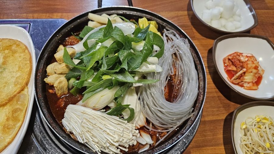 タクエドリ 本店