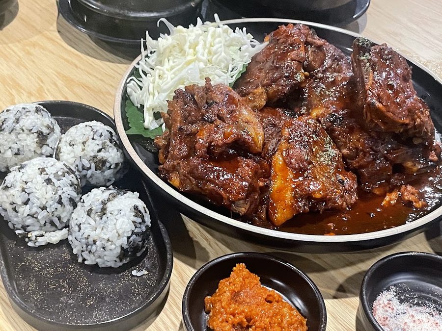 オムスンニョスンデグク カンナムヨク店