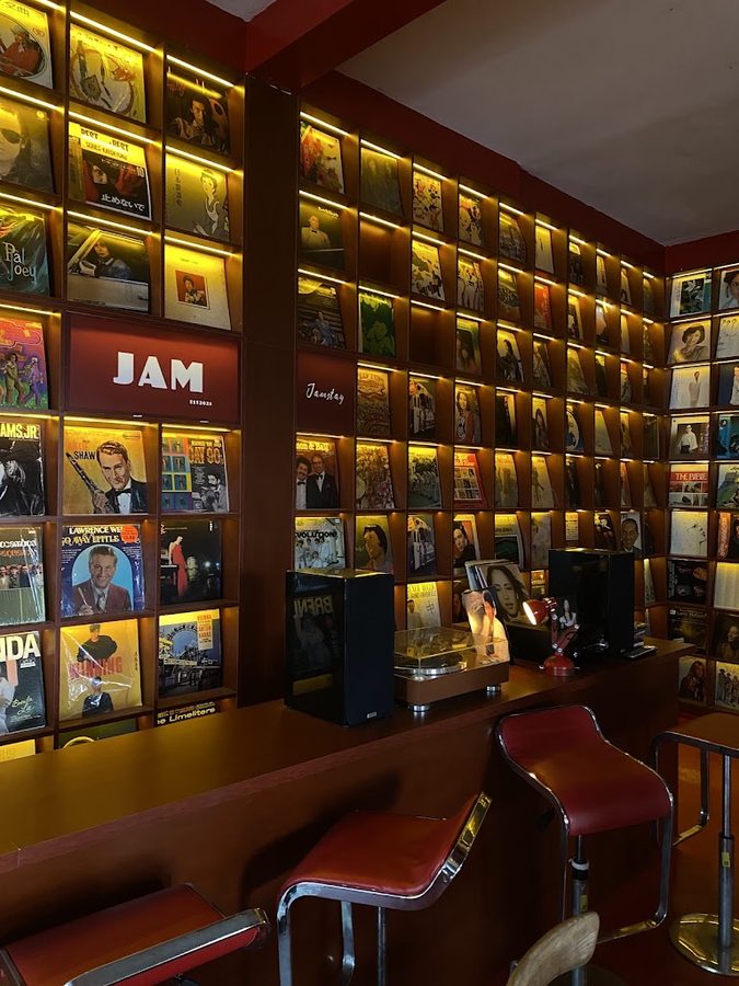 Jam Space Café