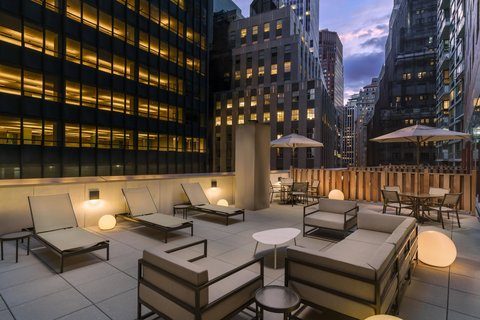 33 Hotel New York City Seaport