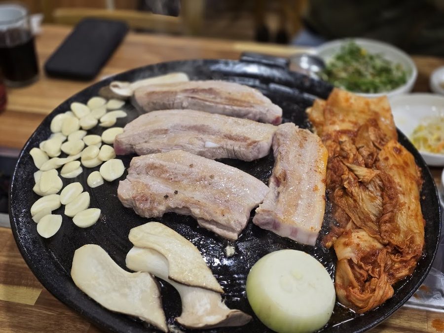 英心王鍋蓋生三層肉