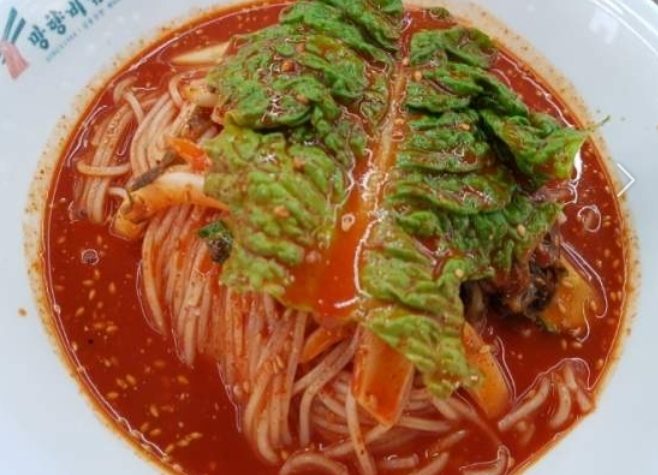 Manghyang Bibim Guksu Sinsa Branch