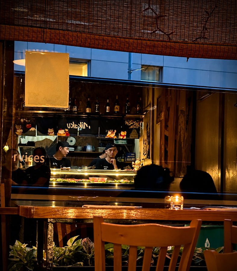 Mikaku Sushi