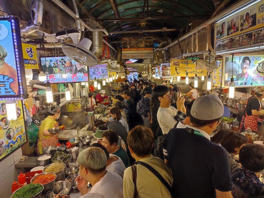 南大門カルグクス路地