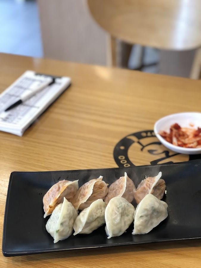 명인만두 내방역점