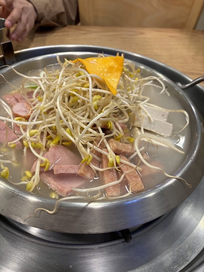 10beonga Gokjip & Chef's Budae Jjigae
