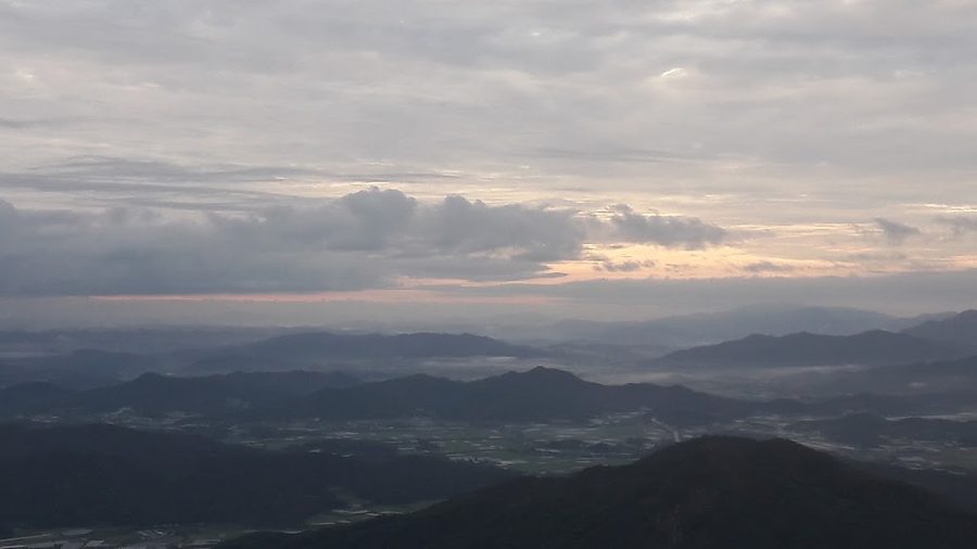 卵含山