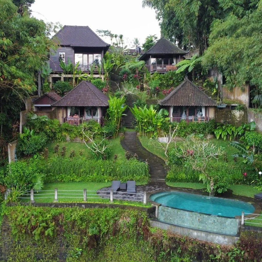 The Papas Villas