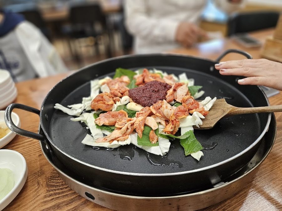 Cheongun Dakgalbi Makguksu