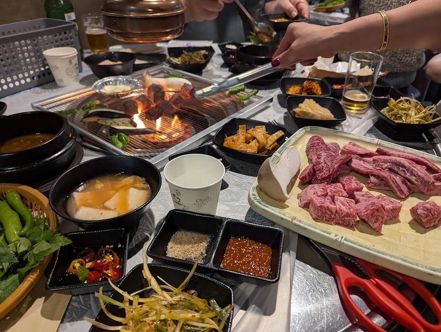 切塊木炭烤肉
