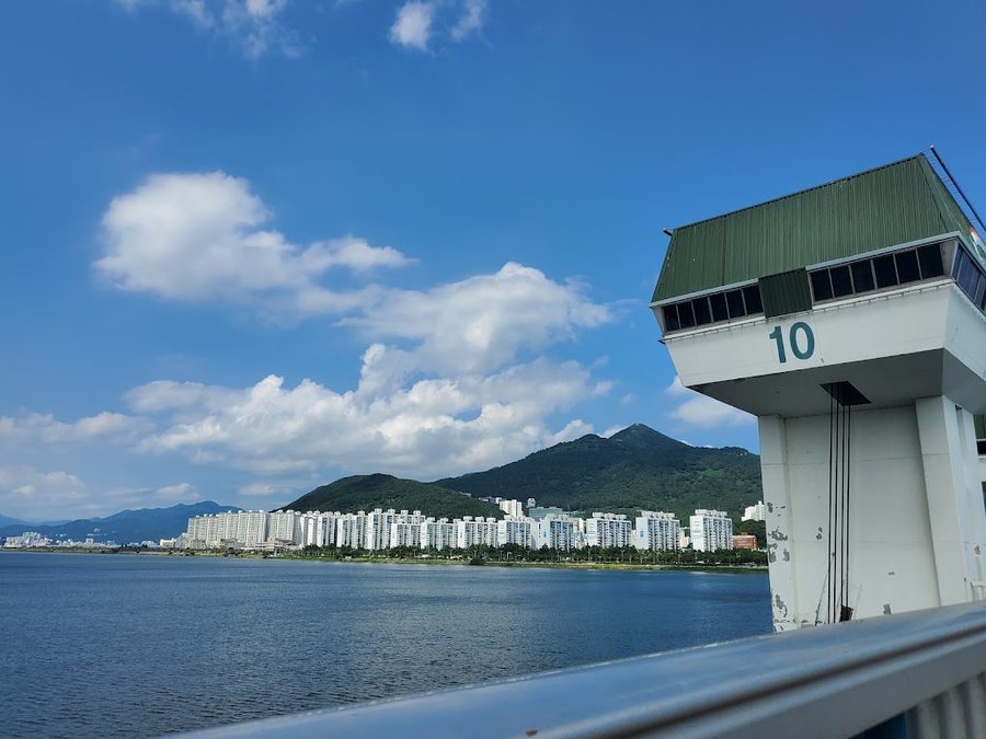 洛東江河口堤防
