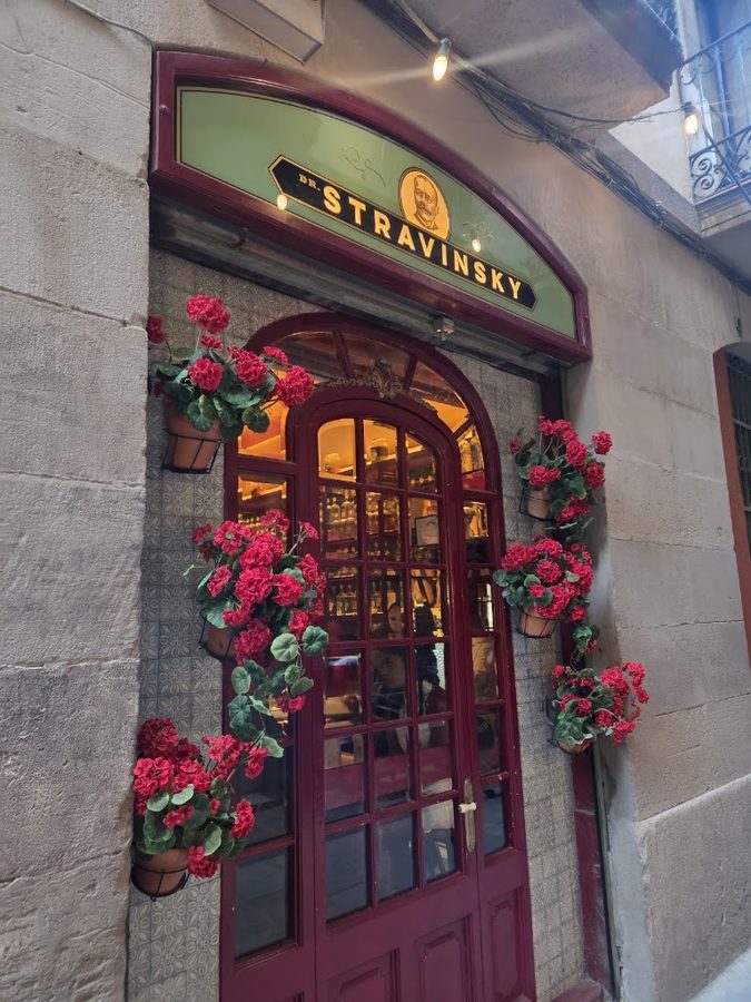Dr. Stravinsky cocktail bar