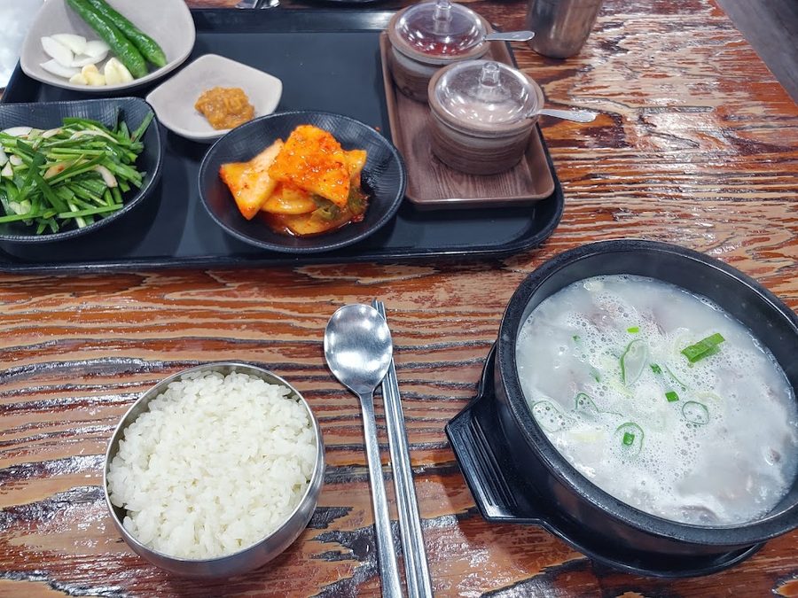 무보까국밥