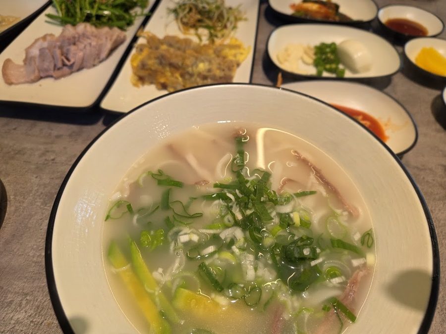 江東刀削麵