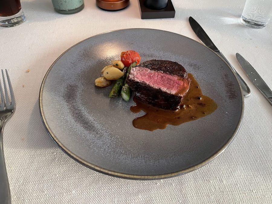 Meat & Co Steak House