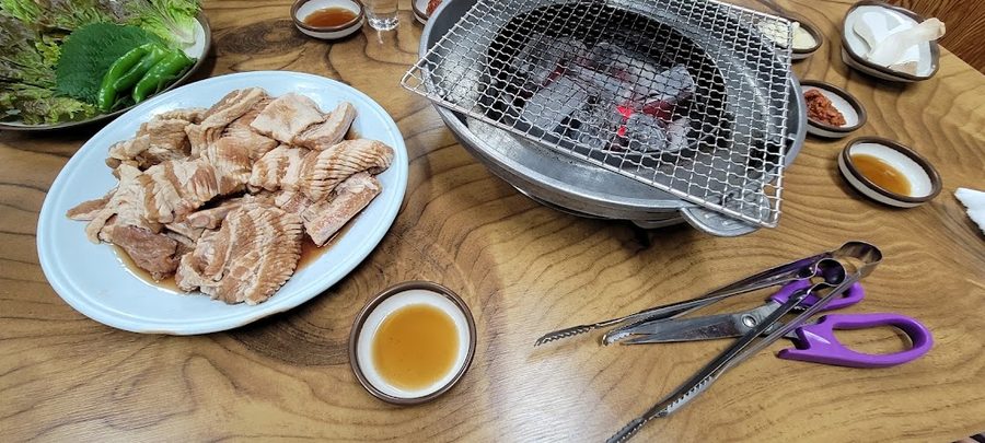 Mokjangwon Restaurant