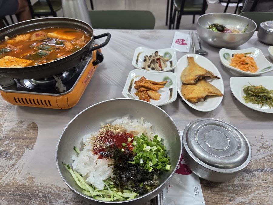 Eosijang Hoe Sikdang