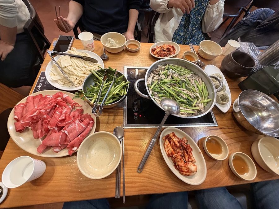 九座里Real Keunson刀削麵 花潭林直營店