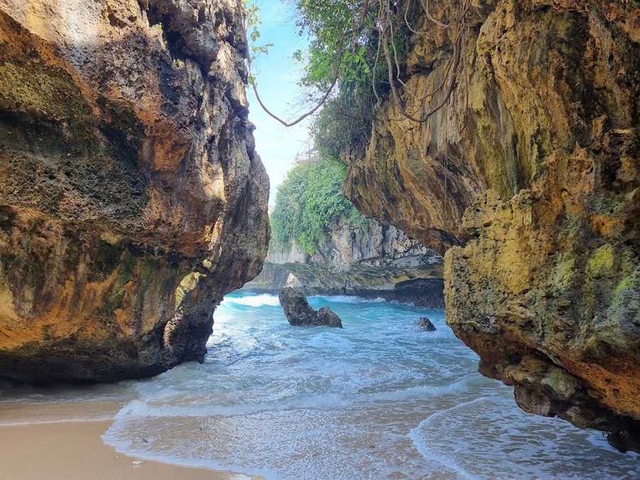 Suluban Beach View