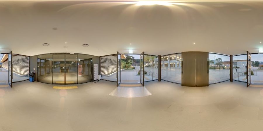 月池館