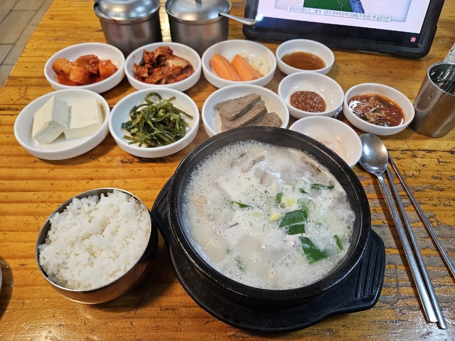 Sangam Sundaeguk Tofu Village Mokdong Direct Branch