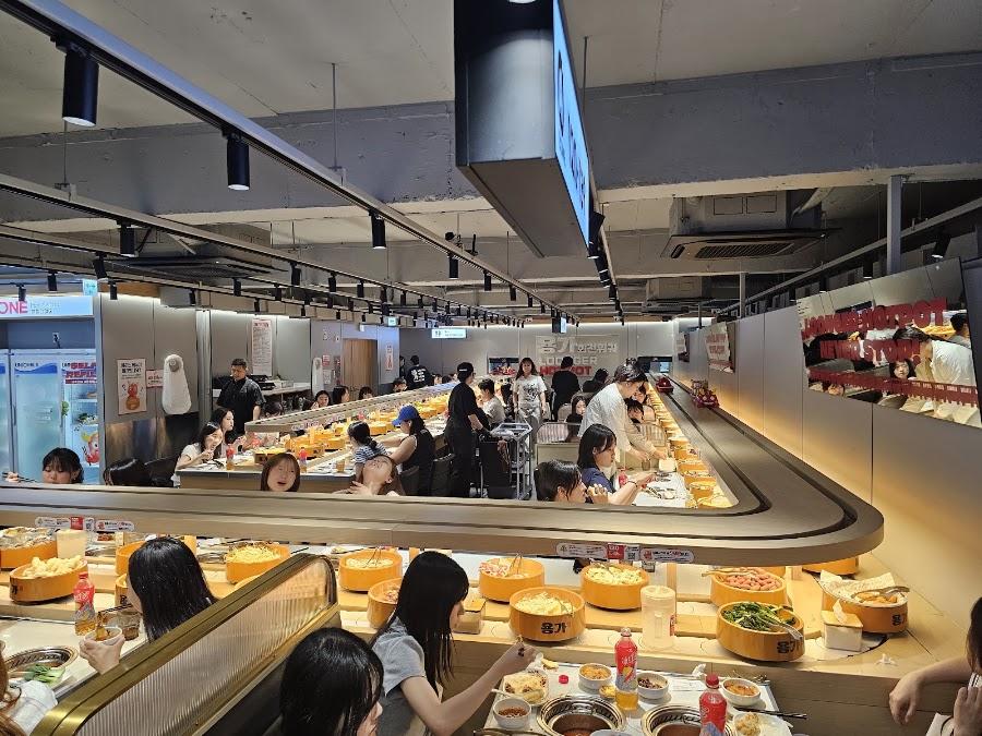Yongga Hoijeon Hot Pot Gangnam Branch