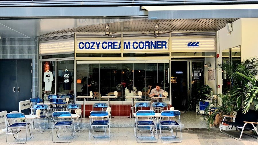 Cozy Cream Corner
