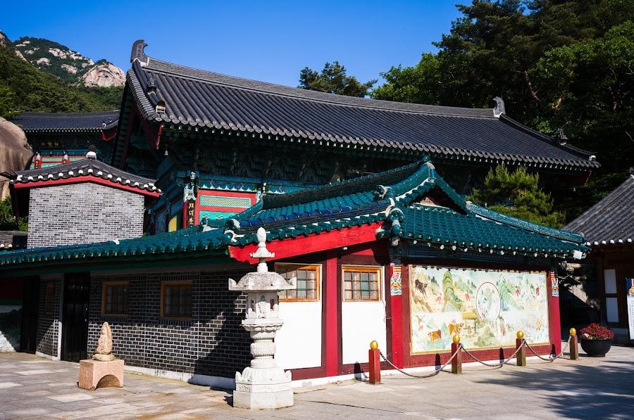 Samcheonsa Temple