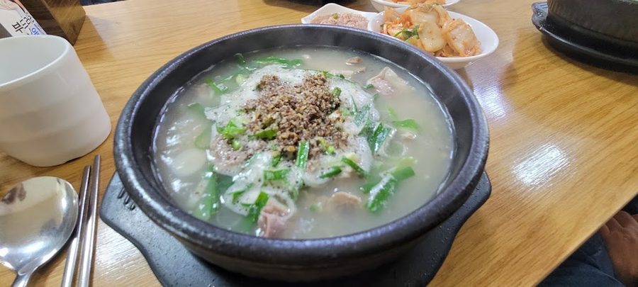 Jangteo Sundae Guk
