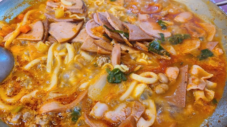ノルブプデチゲ鉄板焼き 江陵シネモール店